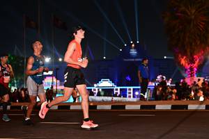 BIB: 261
                            <button type="button" onclick="openModal(15062570)" class="btn btn-primary btn-sm float-right btn-popup" data-toggle="modal" data-target=".modal-high-quality">
                        <i class="fas fa-shopping-cart"></i> Add to Cart
                    </button>
                                            <button type="button" onclick="isThisMe(15062570, true)" class="btn btn-success btn-sm float-right btn-popup btn-isme hidden" data-toggle="tooltip" data-placement="bottom" title="นี่คือรูปของคุณใช่ไหม คลิกที่นี่เพื่อเอาเข้าอัลบั้ม">
                        <i class="fas fa-plus"></i> Add to album
                    </button>
                    <button type="button" onclick="isThisMe(15062570, false)" class="btn btn-warning btn-sm float-right btn-popup btn-isnotme hidden">
                        <i class="fas fa-ban"></i> Remove from album
                    </button>